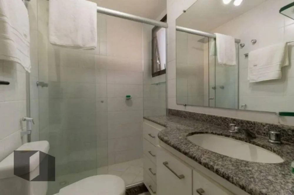 Cobertura, 3 quartos, 220 m² - Foto 2
