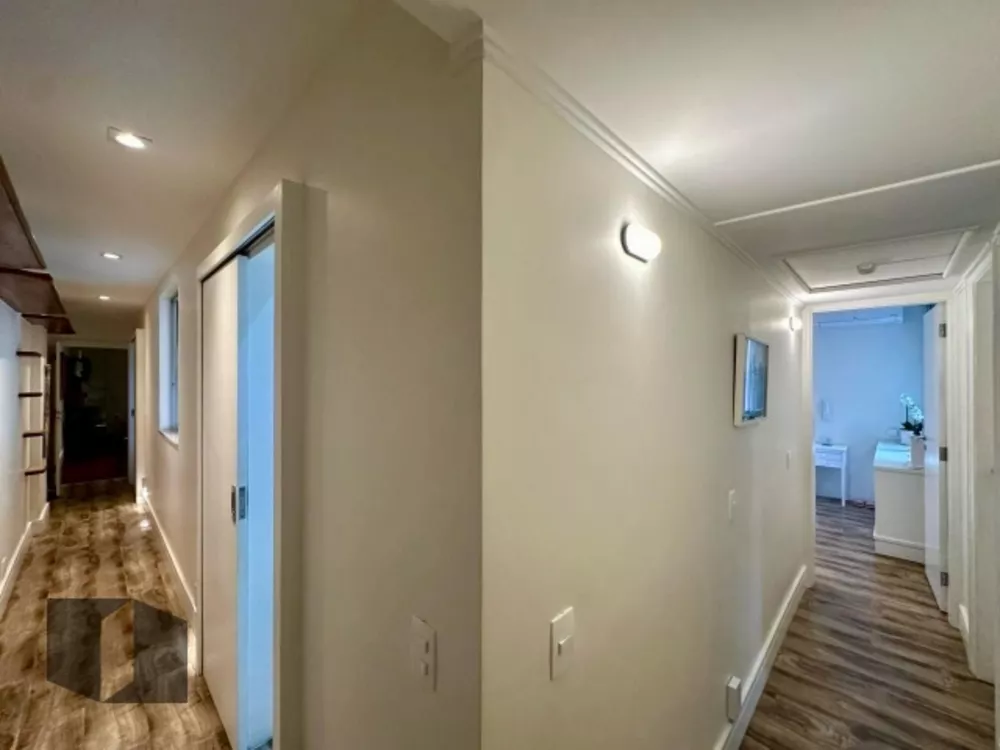 Apartamento à venda com 3 quartos, 149m² - Foto 13