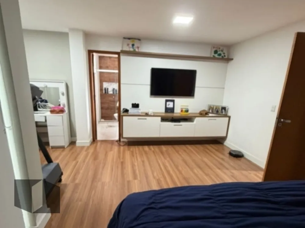 Cobertura, 3 quartos, 280 m² - Foto 2
