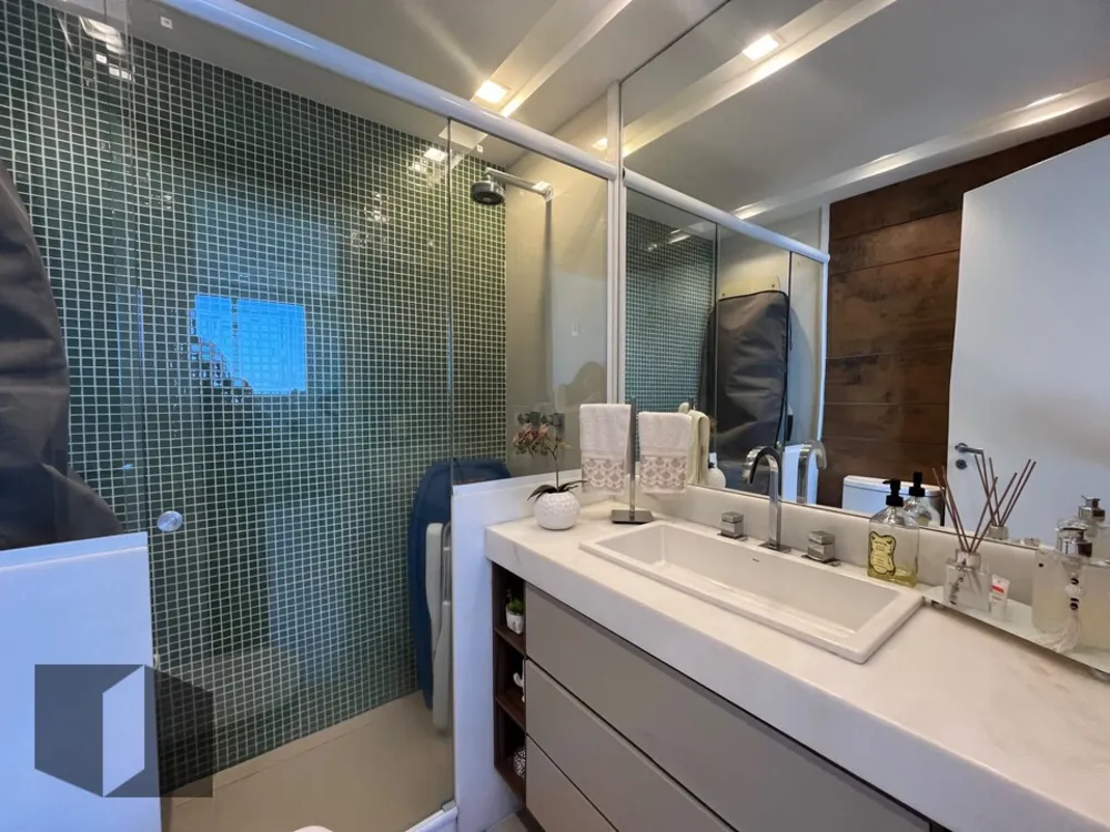 Cobertura, 3 quartos, 245 m² - Foto 17