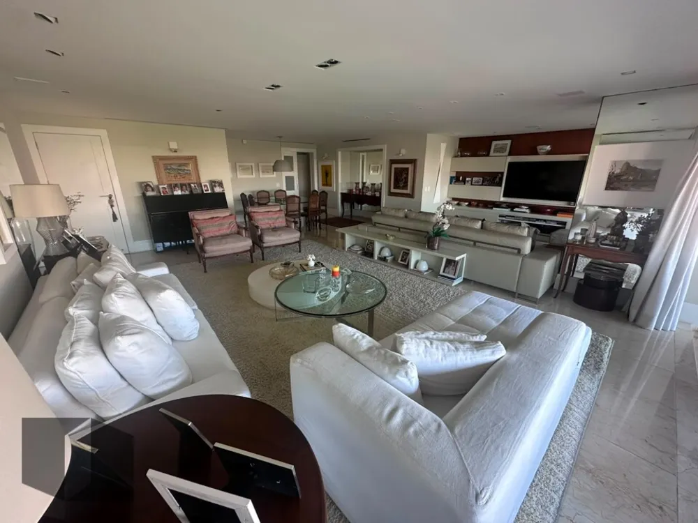 Apartamento, 4 quartos, 245 m² - Foto 10