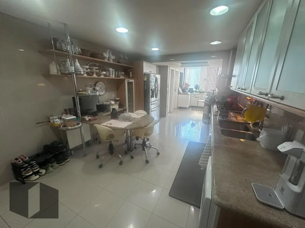 Apartamento, 4 quartos, 245 m² - Foto 32