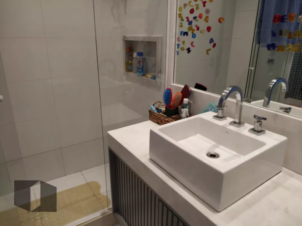 Cobertura, 3 quartos, 249 m² - Foto 17