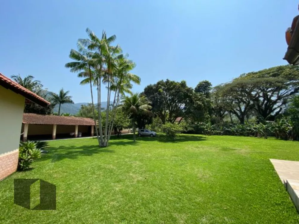 Casa, 5 quartos, 722 m² - Foto 1