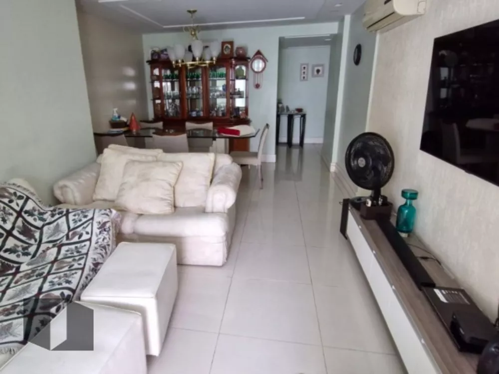 Apartamento à venda com 3 quartos, 122m² - Foto 2