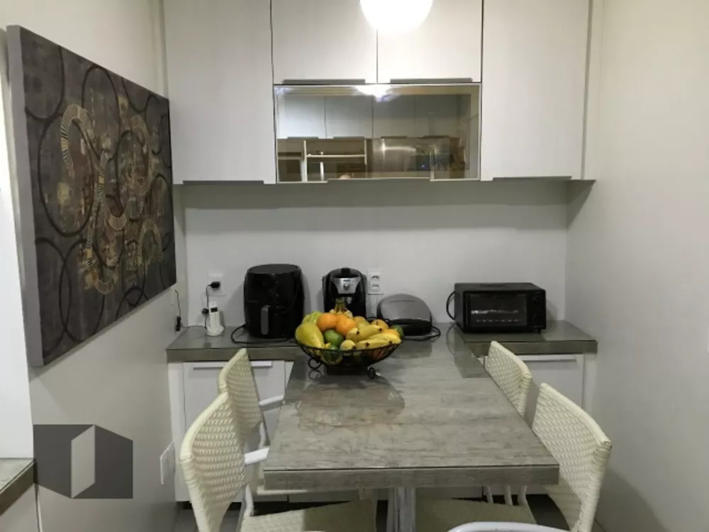 Apartamento à venda com 3 quartos, 167m² - Foto 7