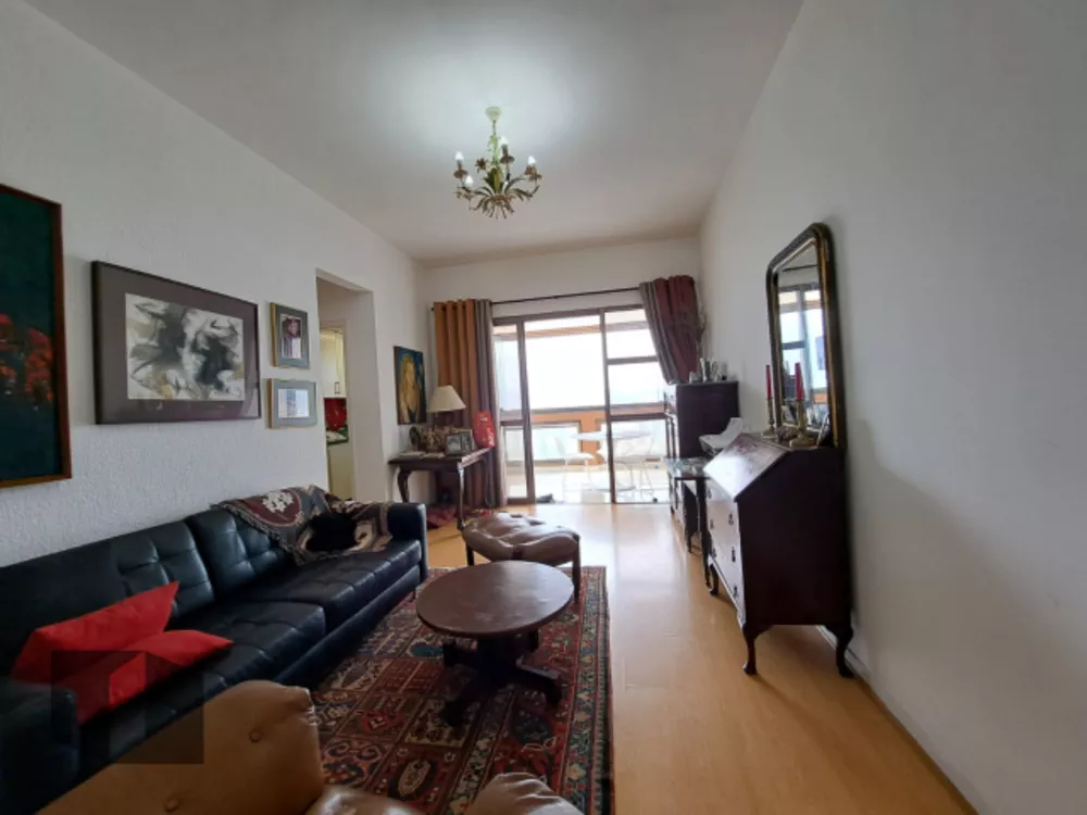 Apartamento à venda com 2 quartos, 72m² - Foto 3