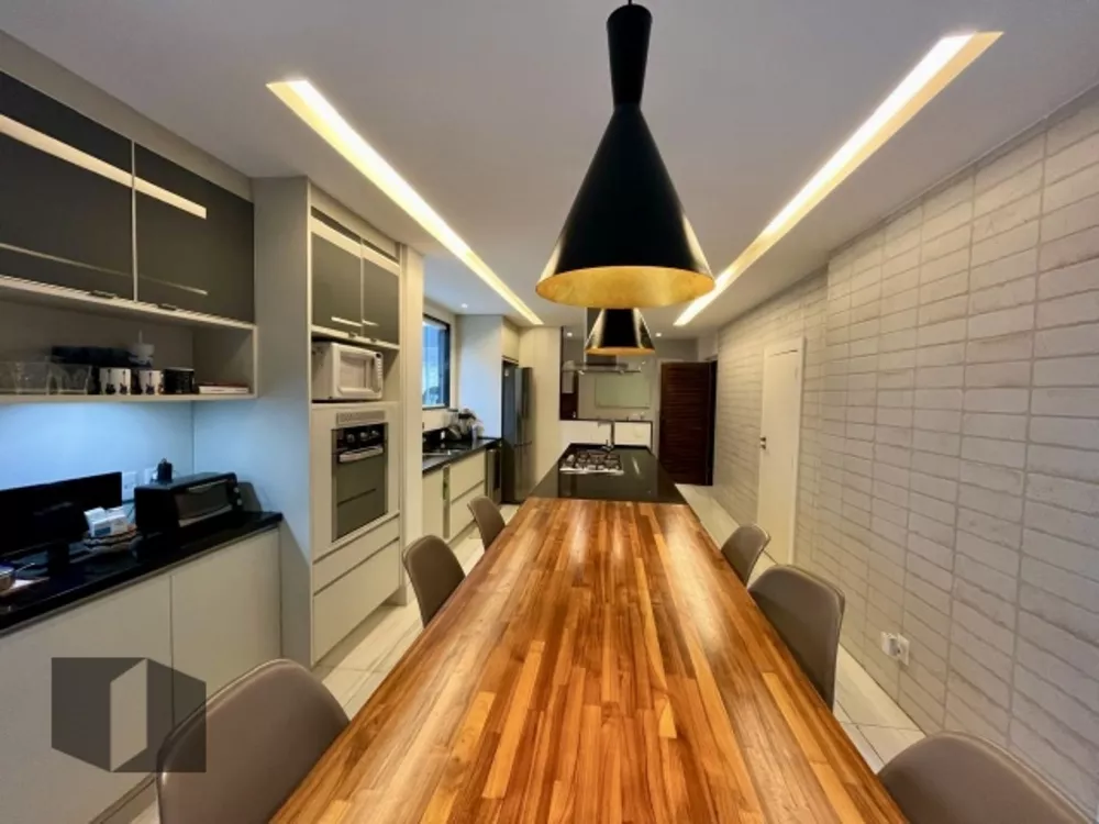 Casa, 5 quartos, 700 m² - Foto 1