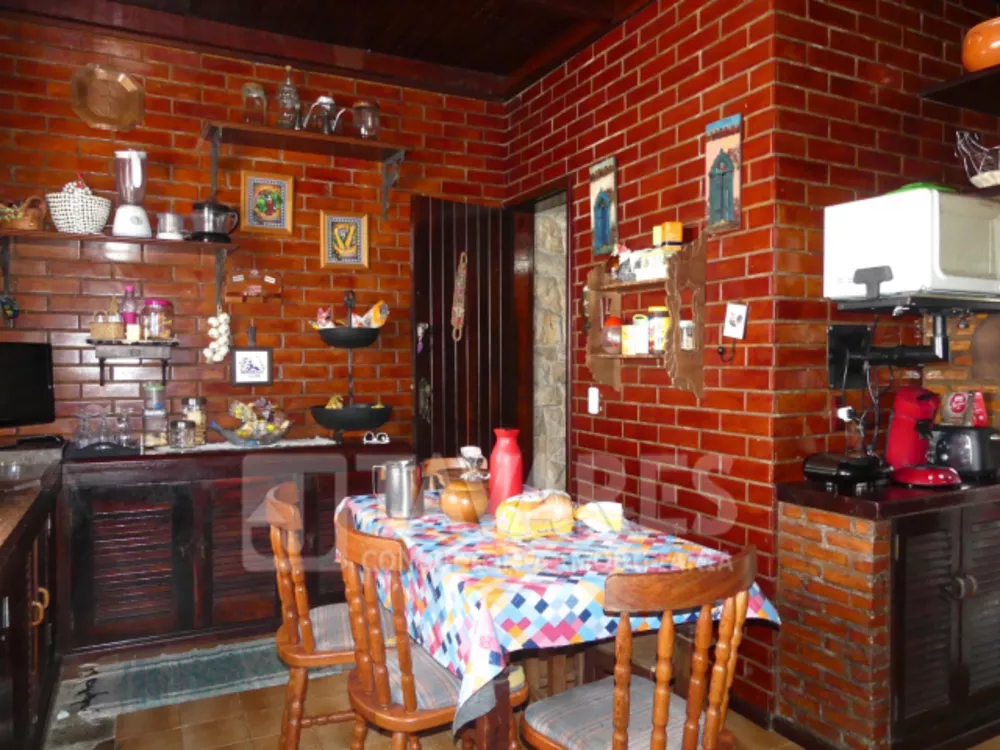 Casa, 4 quartos, 210 m² - Foto 10