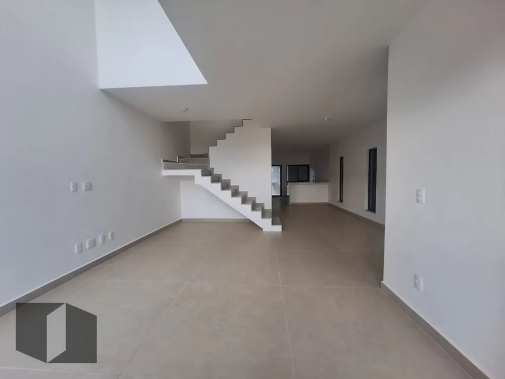 Casa, 4 quartos, 250 m² - Foto 6