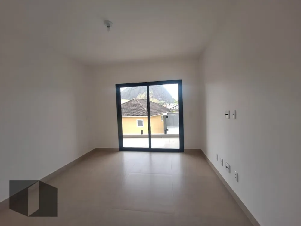 Casa, 4 quartos, 250 m² - Foto 22