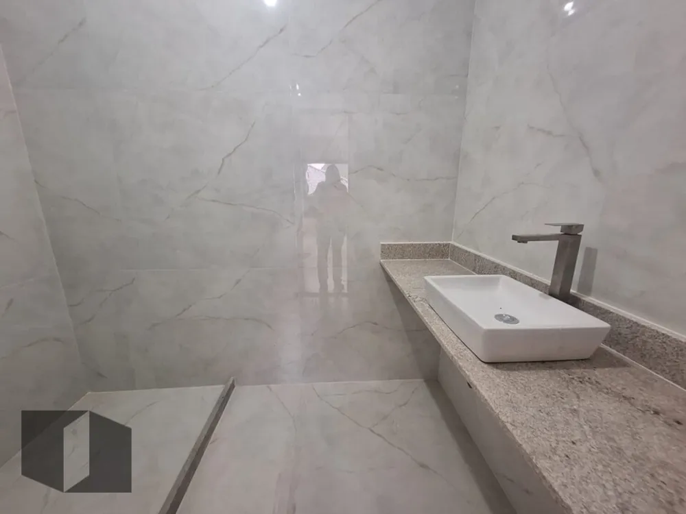 Casa, 4 quartos, 250 m² - Foto 19
