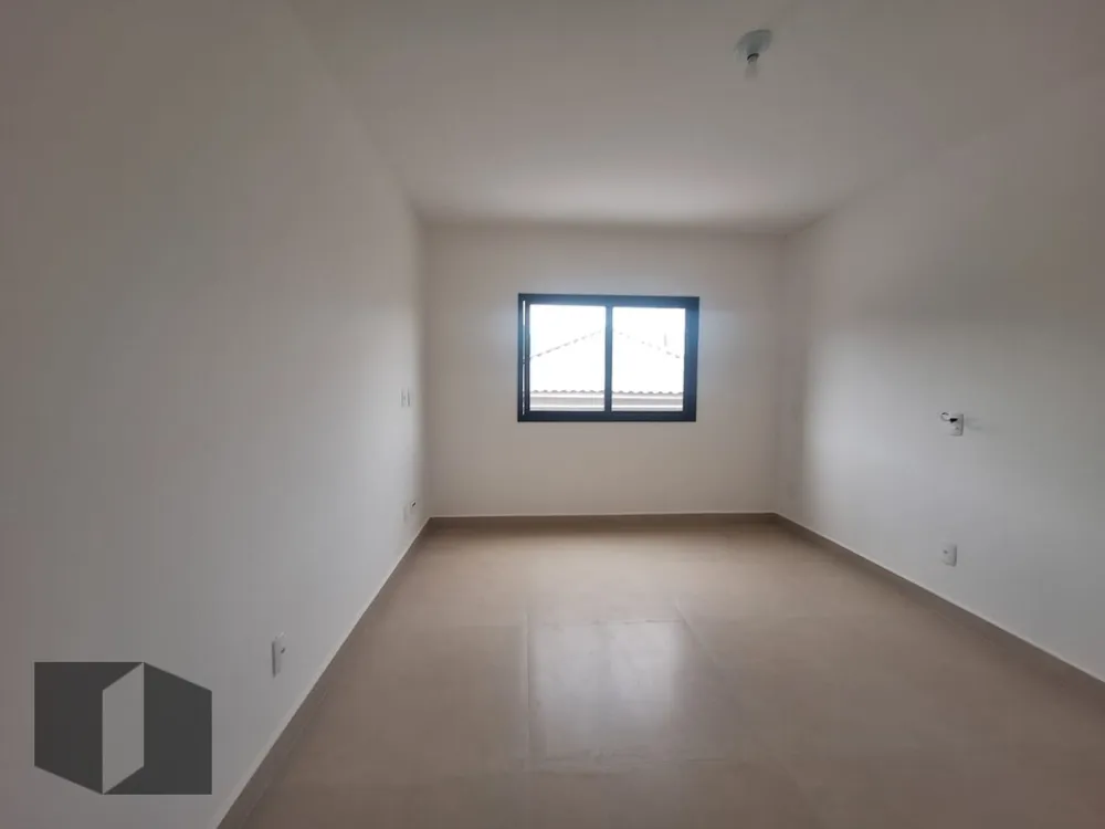 Casa, 4 quartos, 250 m² - Foto 18