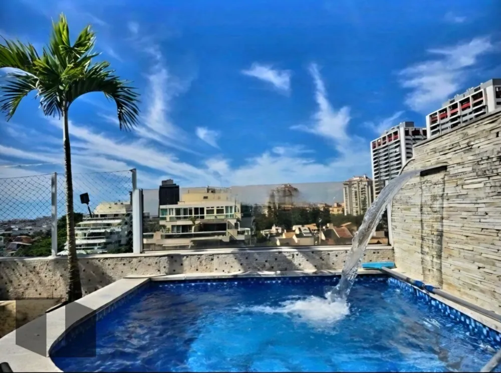 Cobertura, 3 quartos, 175 m² - Foto 1