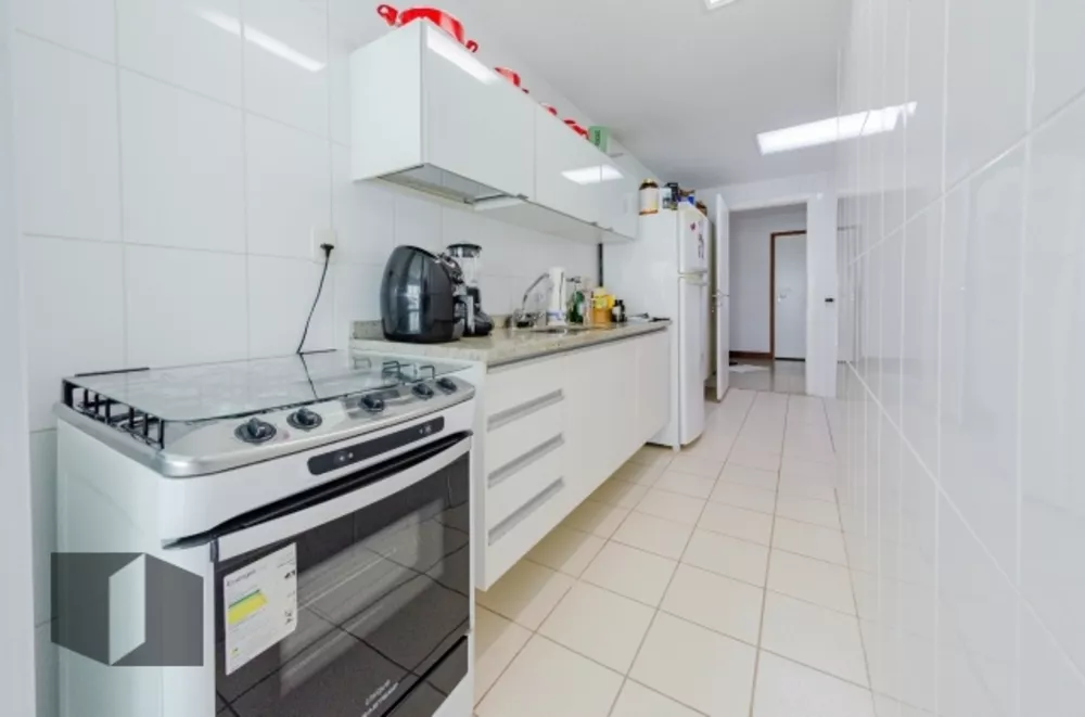 Apartamento, 3 quartos, 130 m² - Foto 2
