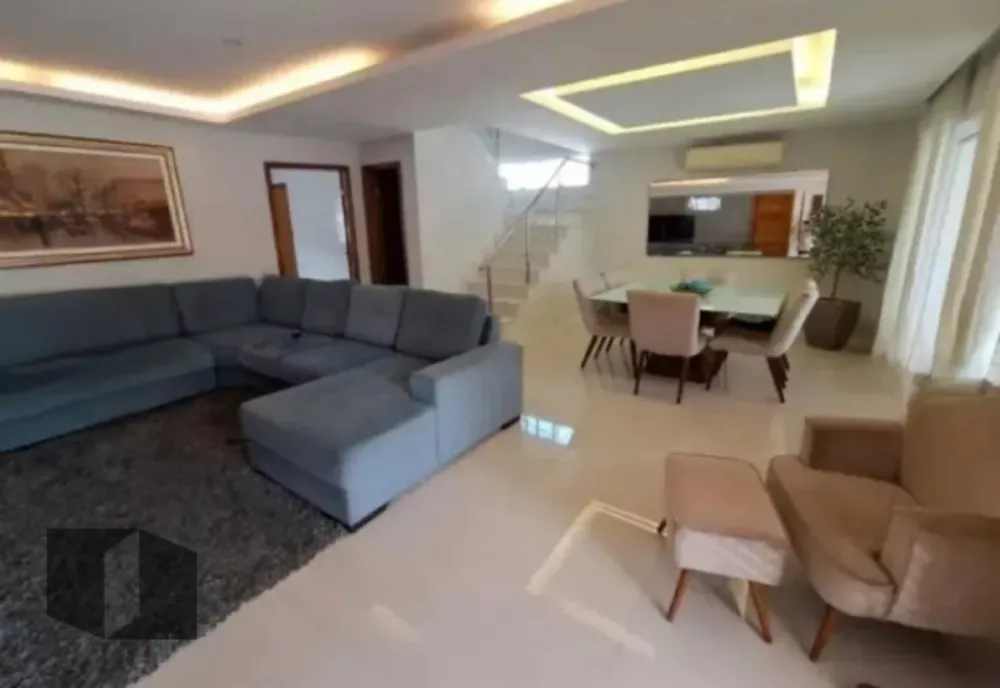 Casa, 5 quartos, 195 m² - Foto 1