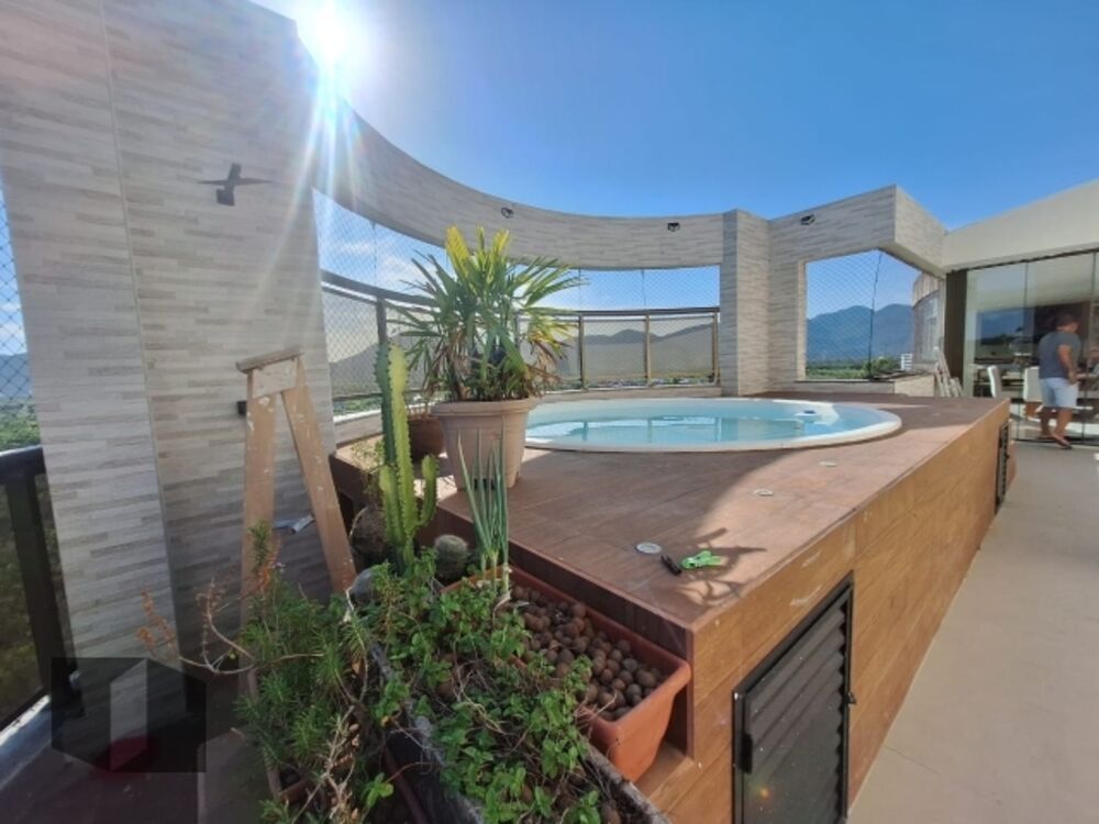 Cobertura à venda com 3 quartos, 179m² - Foto 1