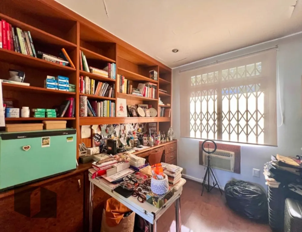 Casa, 6 quartos, 221 m² - Foto 12