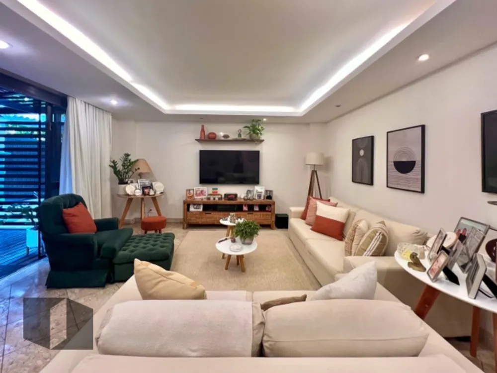 Casa, 6 quartos, 221 m² - Foto 3