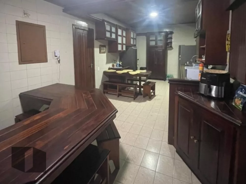 Casa, 4 quartos, 700 m² - Foto 33