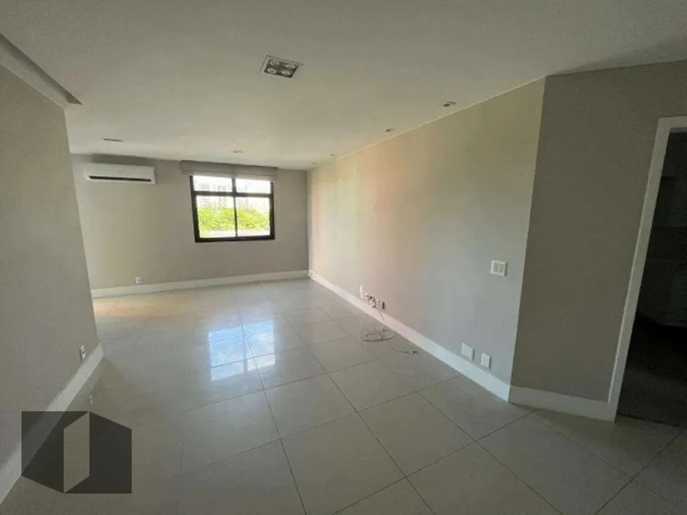Apartamento, 3 quartos, 119 m² - Foto 2
