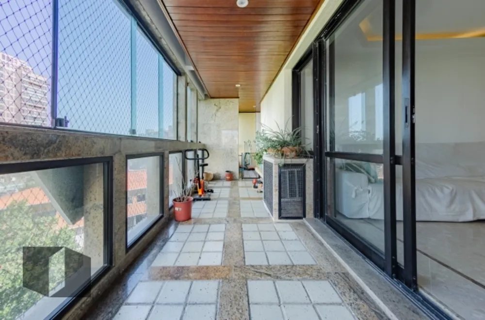 Apartamento, 4 quartos, 208 m² - Foto 1