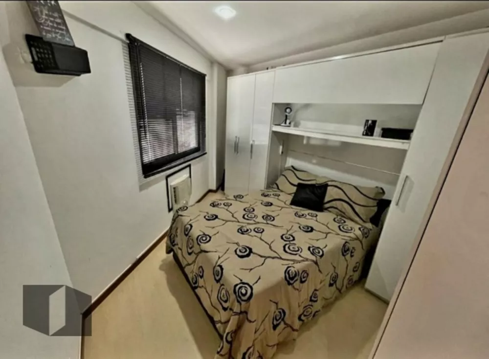 Apartamento à venda com 3 quartos, 107m² - Foto 9