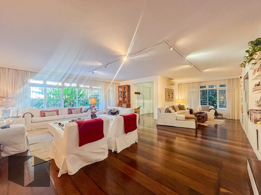 Casa, 7 quartos, 1329 m² - Foto 2