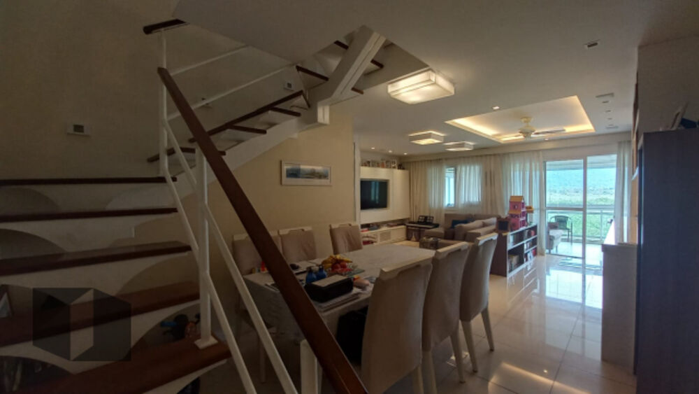 Cobertura, 3 quartos, 248 m² - Foto 2