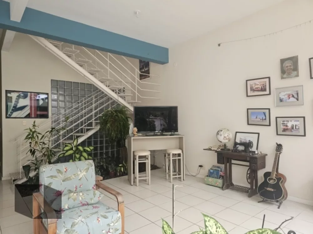 Casa, 5 quartos, 343 m² - Foto 2