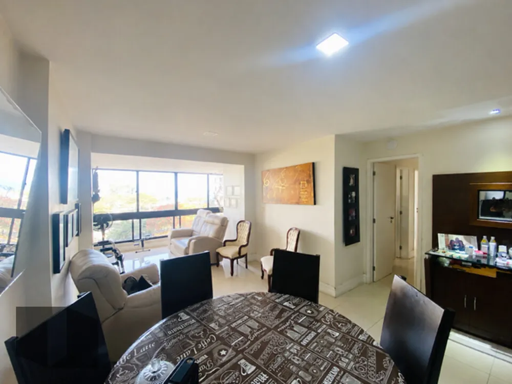 Apartamento, 3 quartos, 110 m² - Foto 2