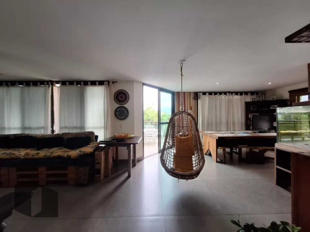 Cobertura, 3 quartos, 248 m² - Foto 11