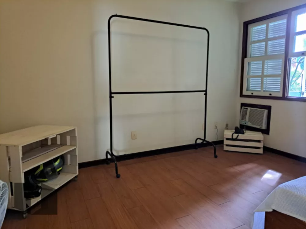 Casa, 3 quartos, 270 m² - Foto 22