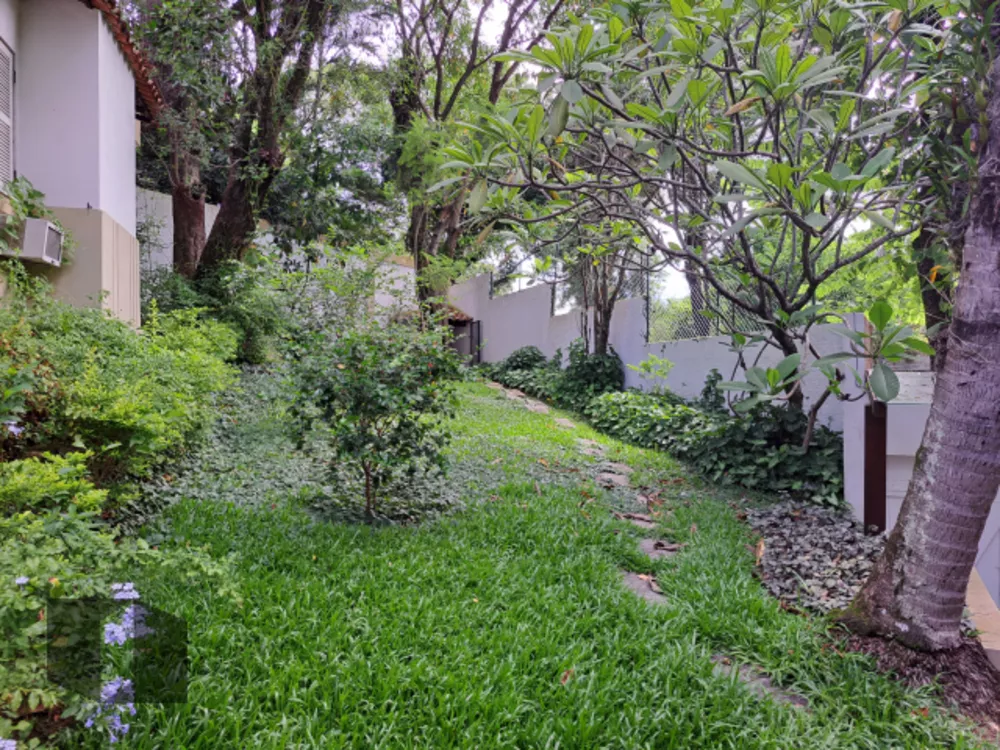 Casa, 3 quartos, 270 m² - Foto 30