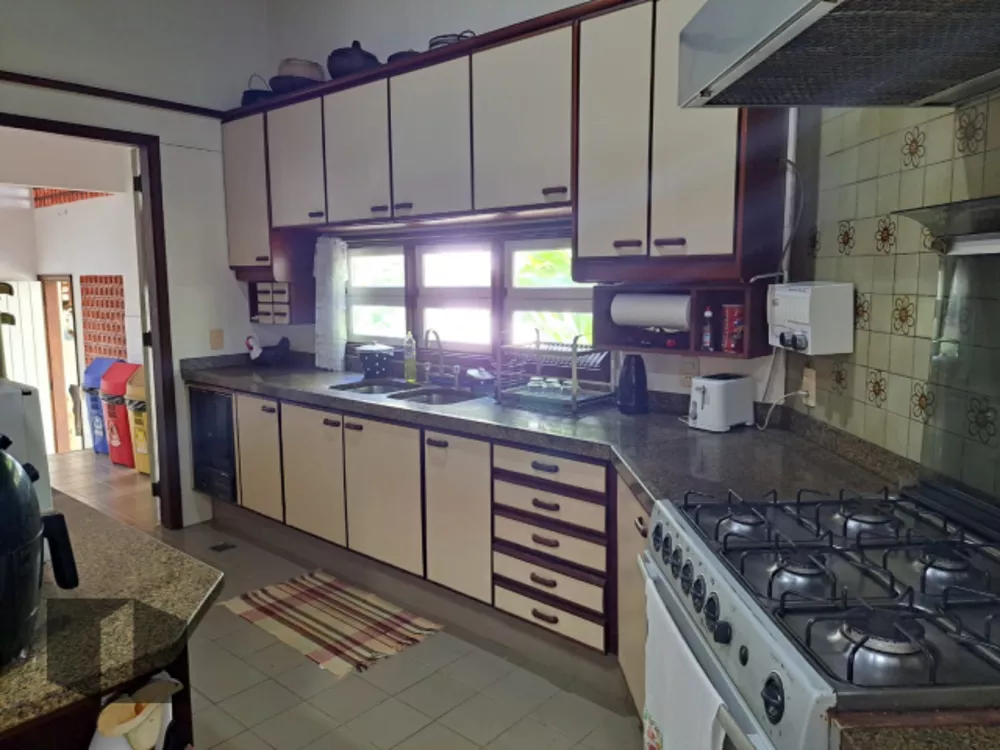 Casa, 3 quartos, 270 m² - Foto 33