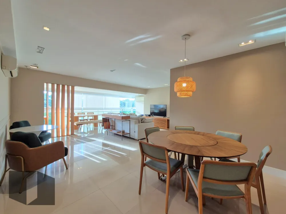 Apartamento, 3 quartos, 156 m² - Foto 1