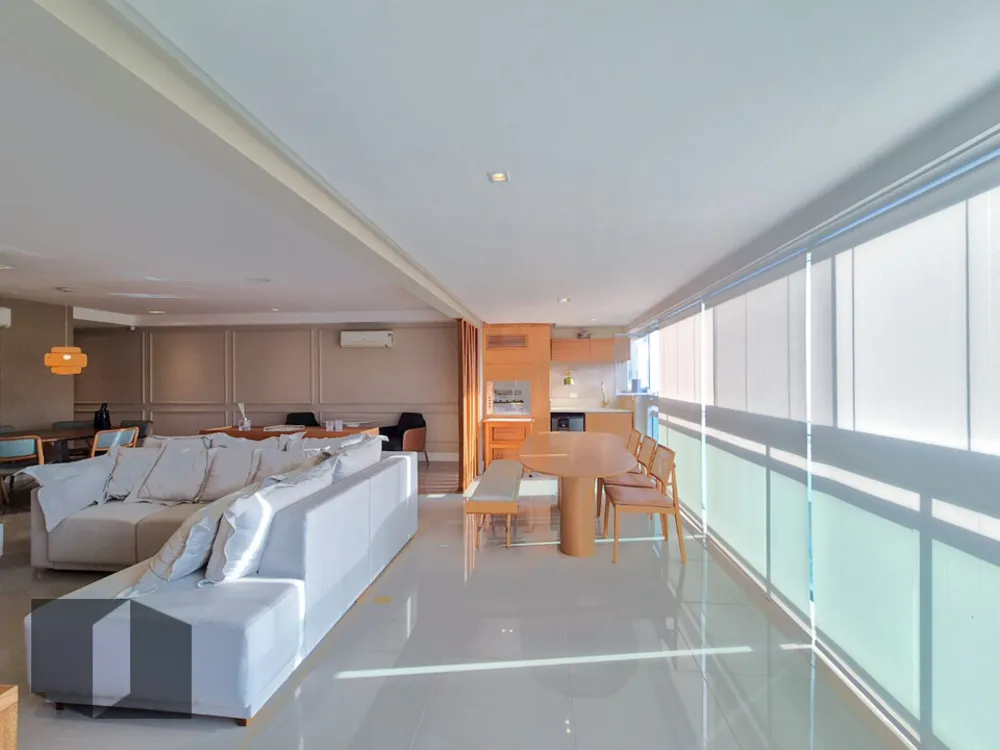 Apartamento, 3 quartos, 156 m² - Foto 2