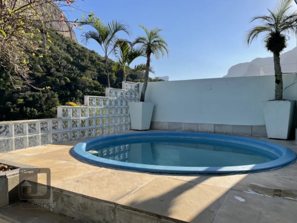 Cobertura, 4 quartos, 252 m² - Foto 1