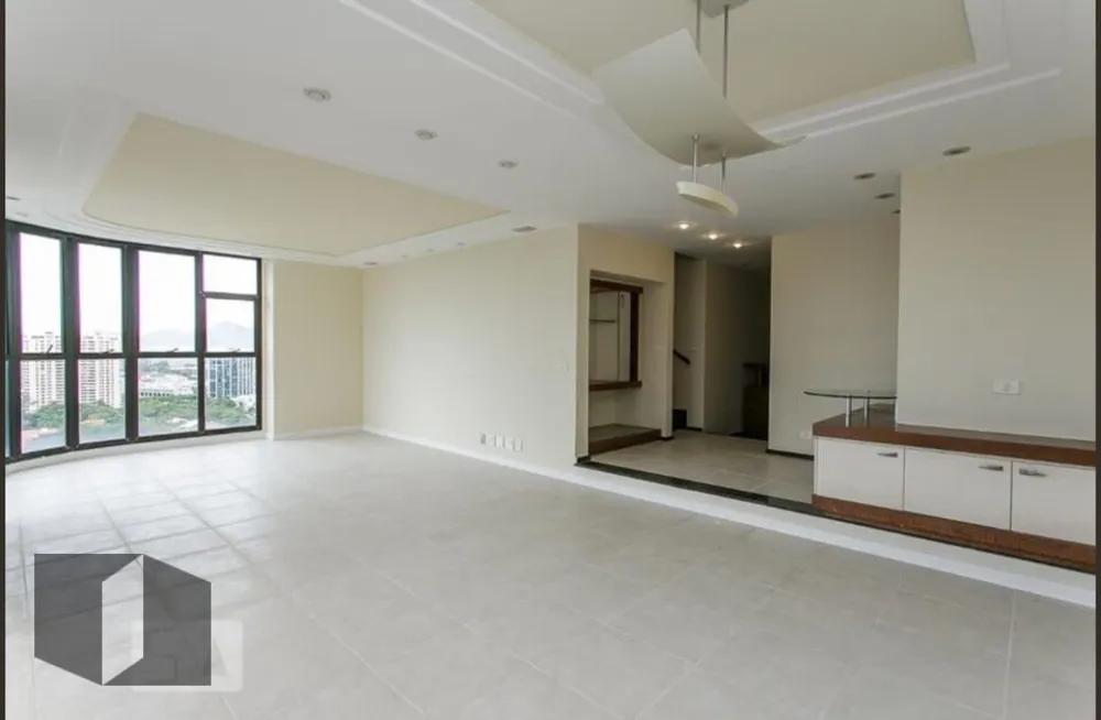 Cobertura, 3 quartos, 193 m² - Foto 2