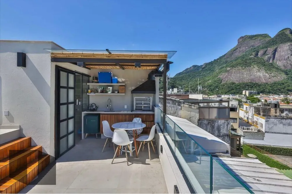 Cobertura, 3 quartos, 143 m² - Foto 3