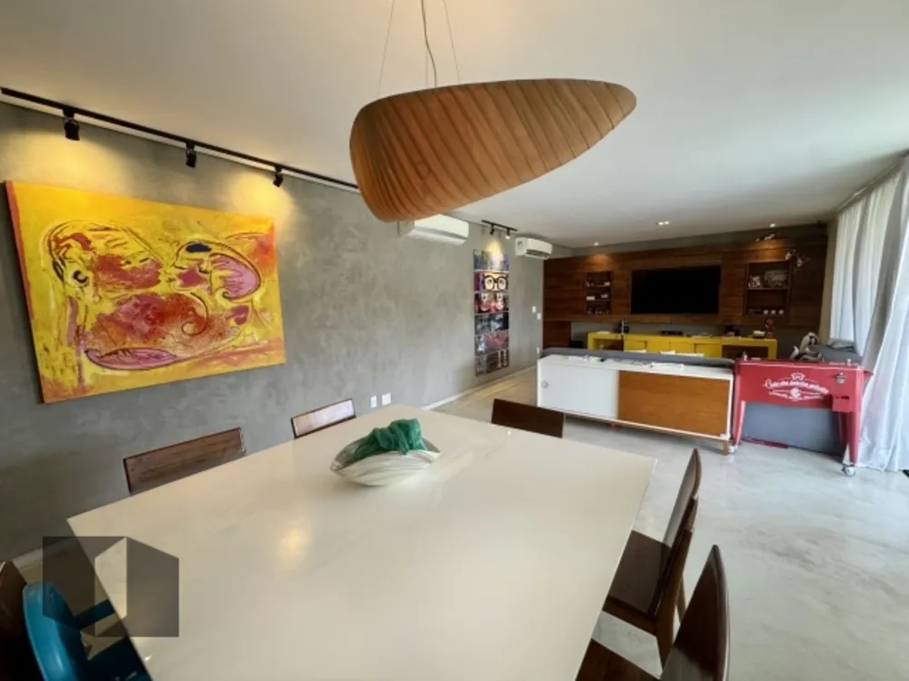 Apartamento, 4 quartos, 217 m² - Foto 1