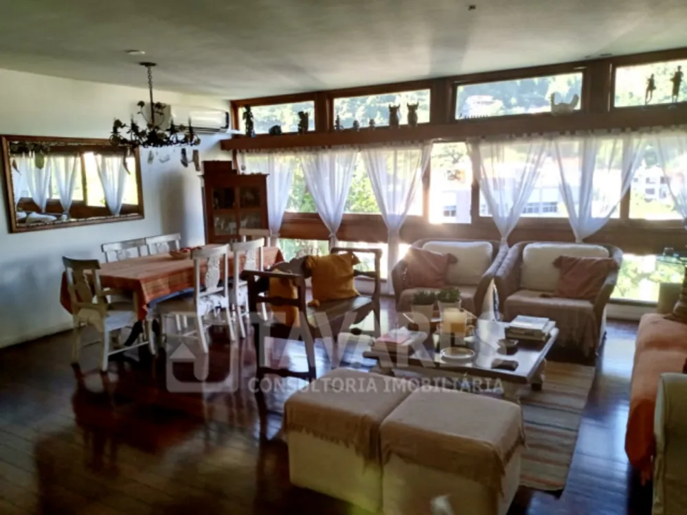 Casa, 4 quartos, 212 m² - Foto 2