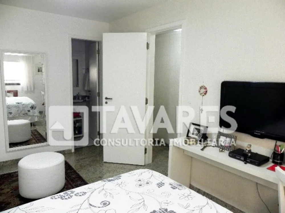 Cobertura, 3 quartos, 249 m² - Foto 9