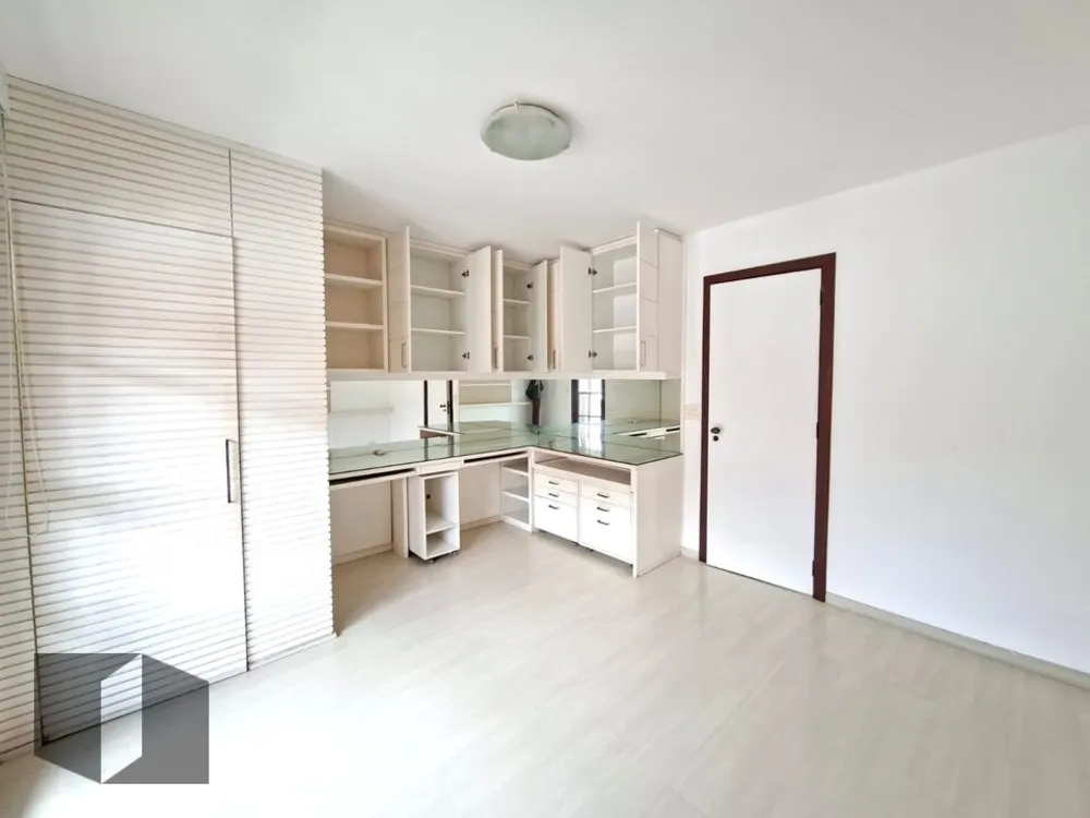 Casa, 4 quartos, 263 m² - Foto 10