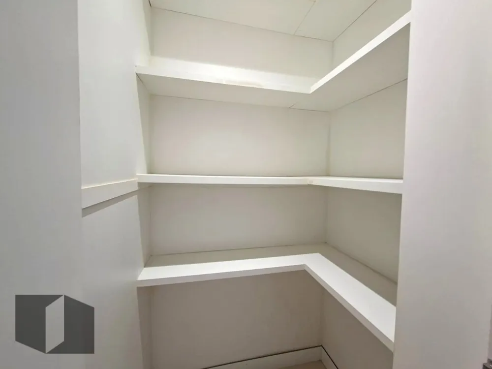 Casa, 4 quartos, 263 m² - Foto 2