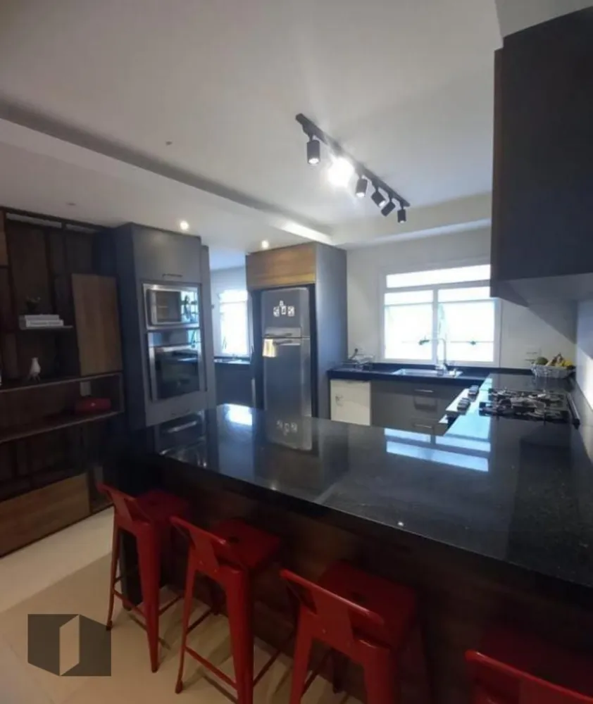 Cobertura, 3 quartos, 215 m² - Foto 15