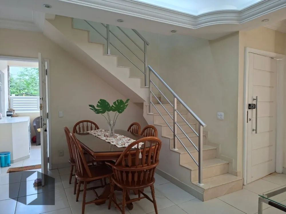 Casa, 6 quartos, 250 m² - Foto 2