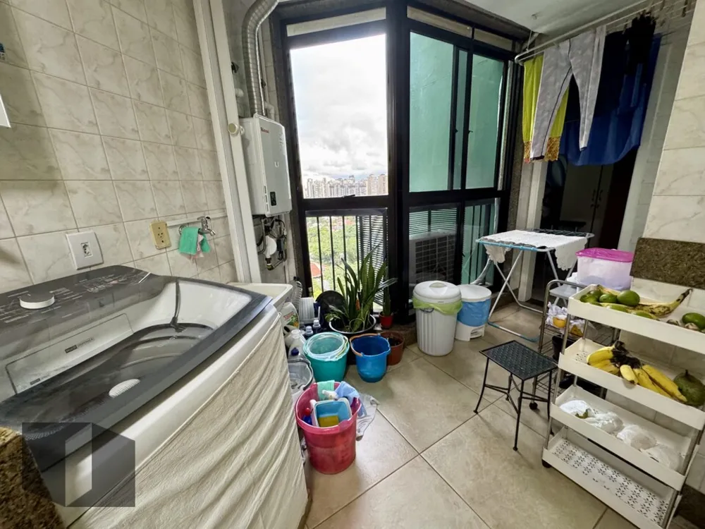 Apartamento, 3 quartos, 199 m² - Foto 1
