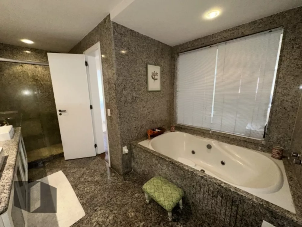Cobertura, 6 quartos, 378 m² - Foto 24