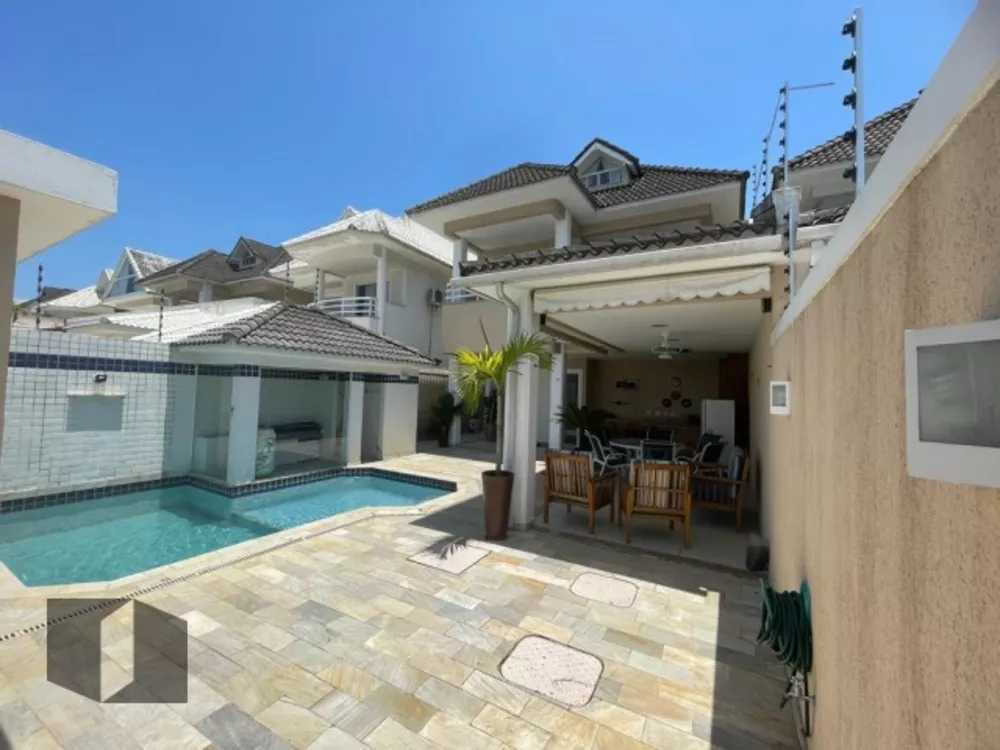 Casa de Condomínio, 4 quartos - Foto 1